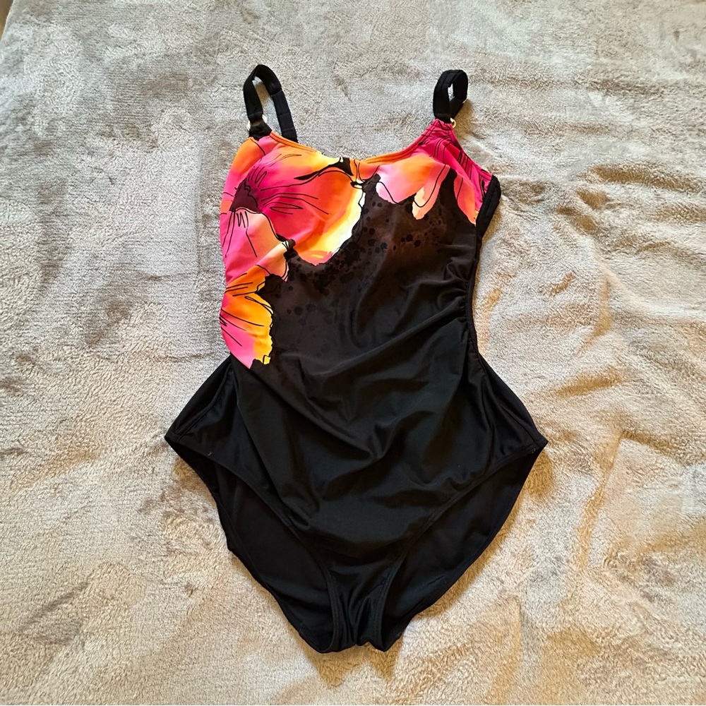 Christina black pink orange one-piece printed swimsuit Size M